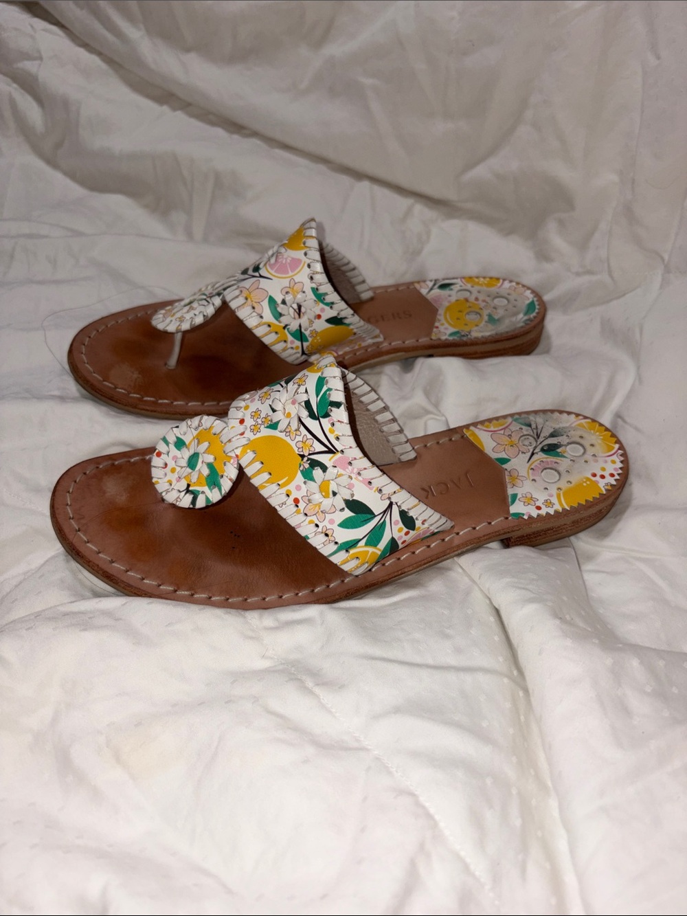 HTF Jack Rogers Lemon print whipstitch Flat Sandals - Picture 2 of 13